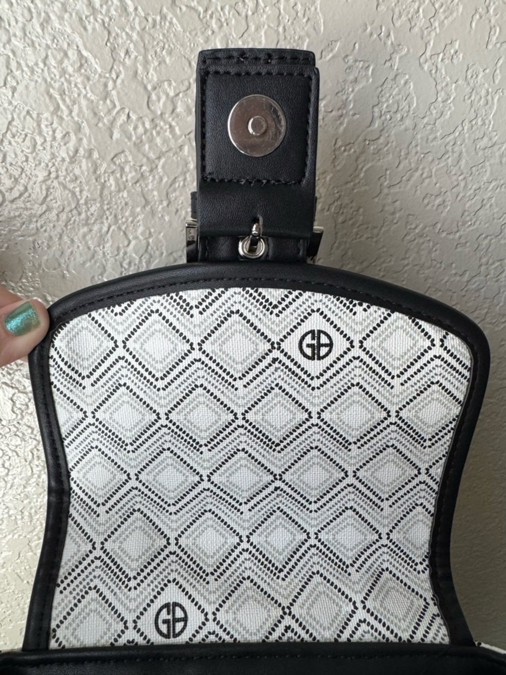 Giani Bernini Mini Backpack Convertible Crossbody Black White Logo Bag - Picture 10 of 12